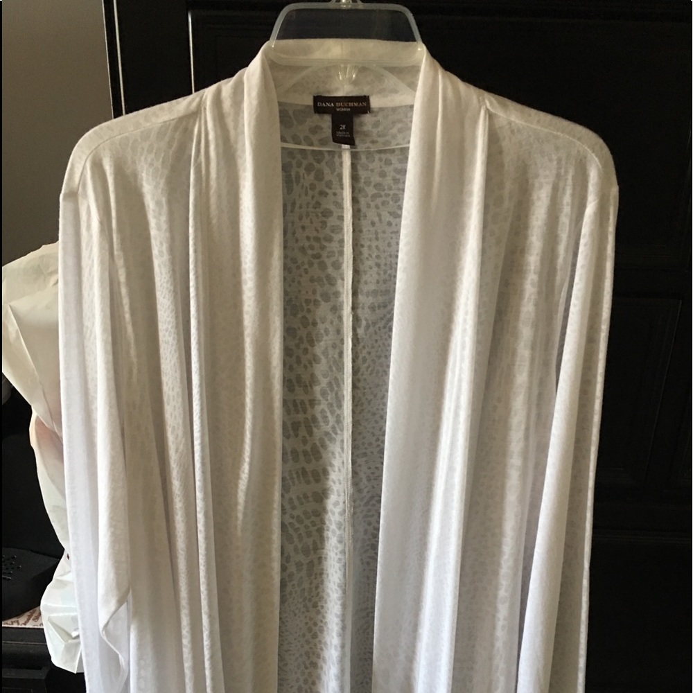 Dana Buchman Sweater